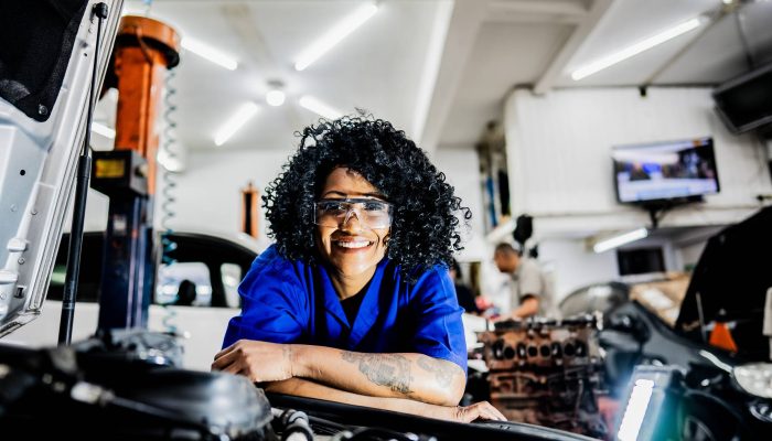 Mulheres e o mercado de trabalho tÃ©cnico cada vez mais perto