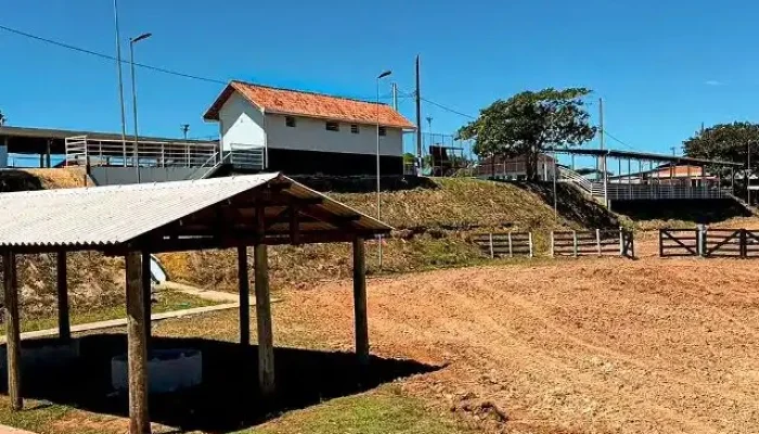 https://www.facebook.com/elizandra.nobrega