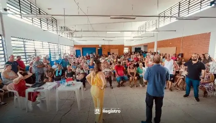 https://www.facebook.com/elizandra.nobrega