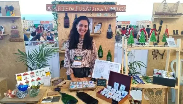 https://www.facebook.com/elizandra.nobrega